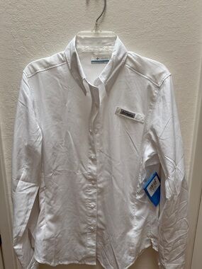 Columbia women’s sun shield White Casual Button-Down Shirt